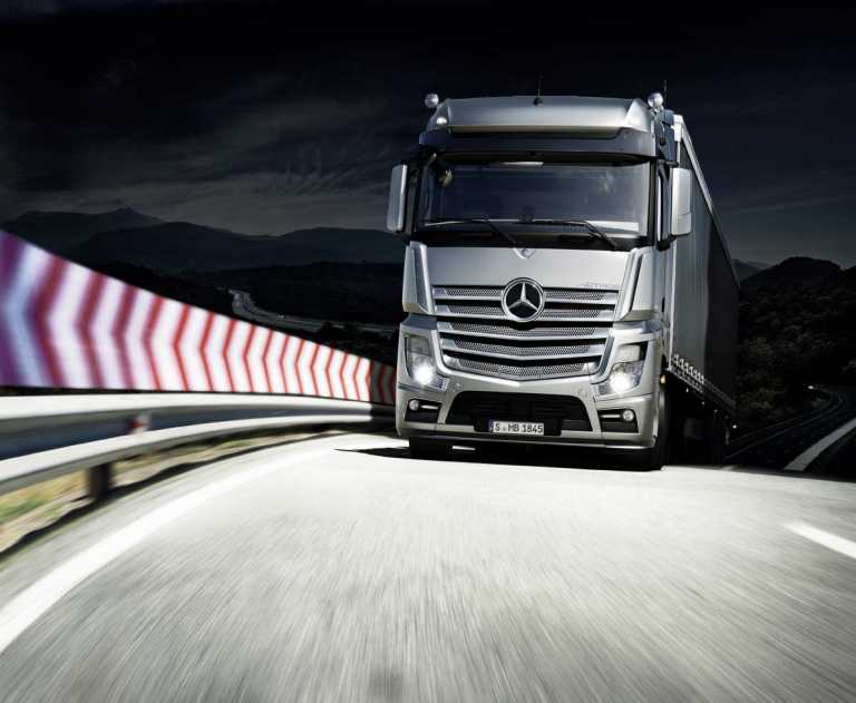 Mercedes-Benz presenta il nuovo Actros/VIDEO