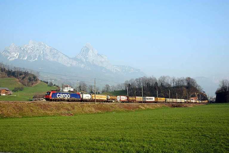 Hupac, il franco svizzero forte rende la ferrovia debole