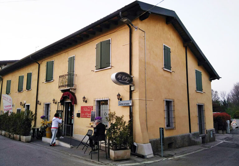 Al Borgo Trattoria con alloggio | San Martino della Battaglia (BS)