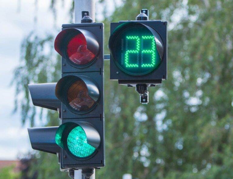 In arrivo i semafori con conto alla rovescia obbligatorio