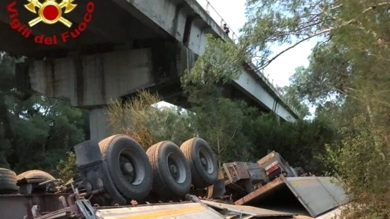 Matera, autista di 49 anni perde la vita finendo giù da un viadotto